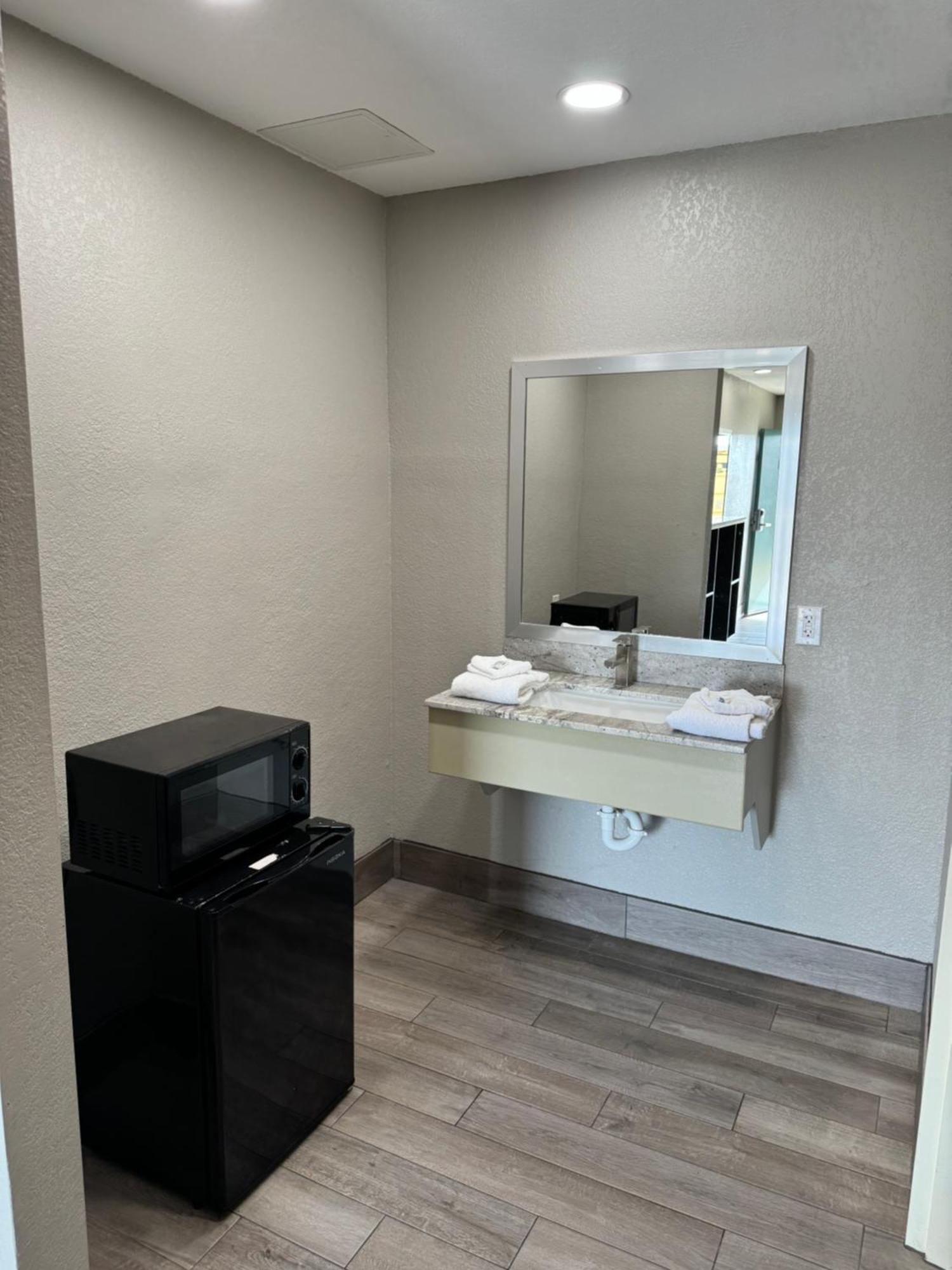 Nola Inn & Suites Nowy Orlean Zewnętrze zdjęcie