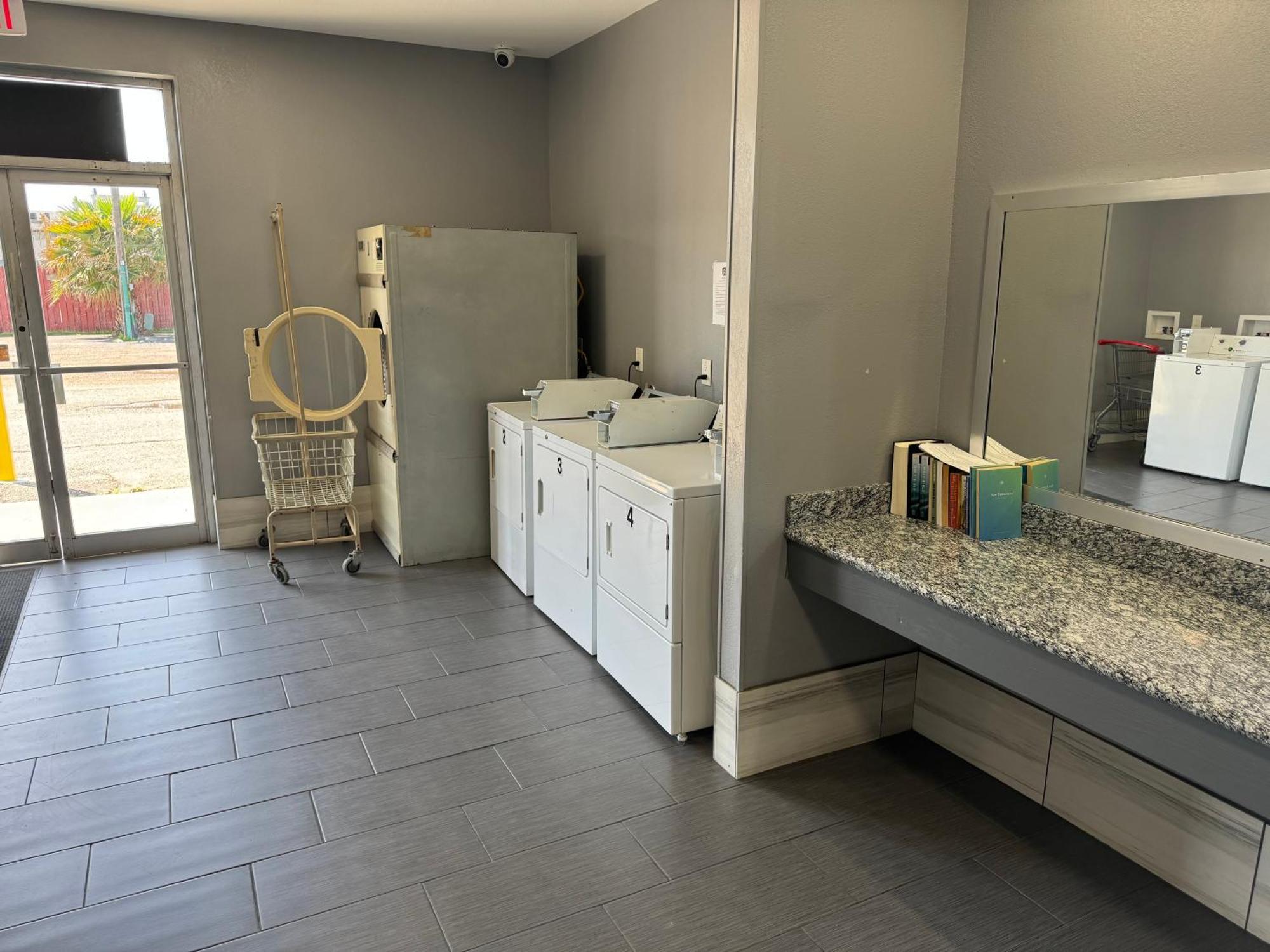 Nola Inn & Suites Nowy Orlean Zewnętrze zdjęcie