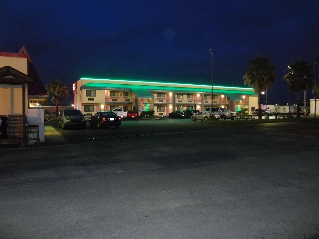 Nola Inn & Suites Nowy Orlean Zewnętrze zdjęcie