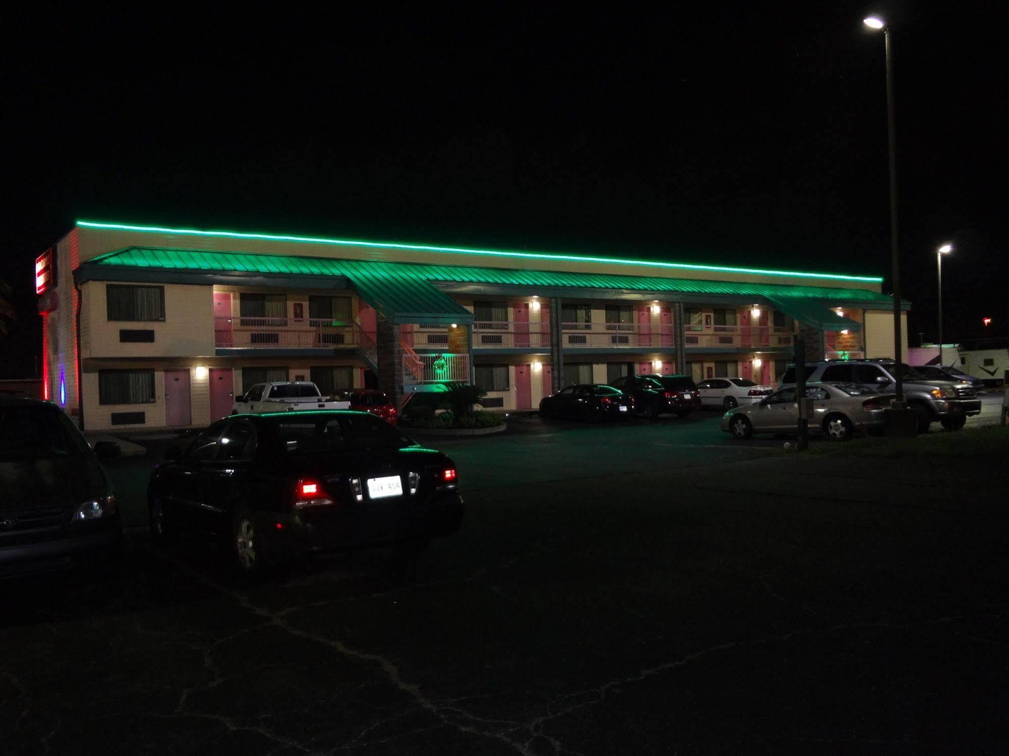 Nola Inn & Suites Nowy Orlean Zewnętrze zdjęcie